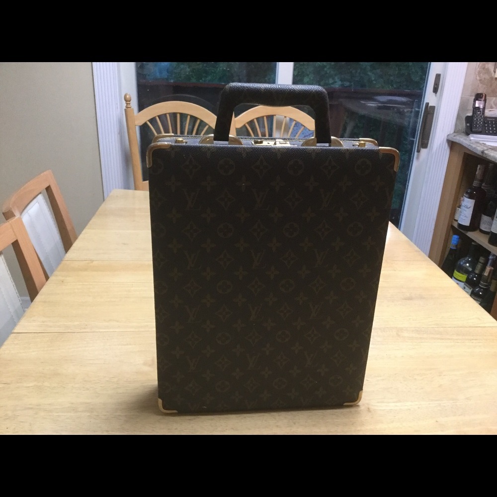 Vintage vertical Louis Vuitton briefcase